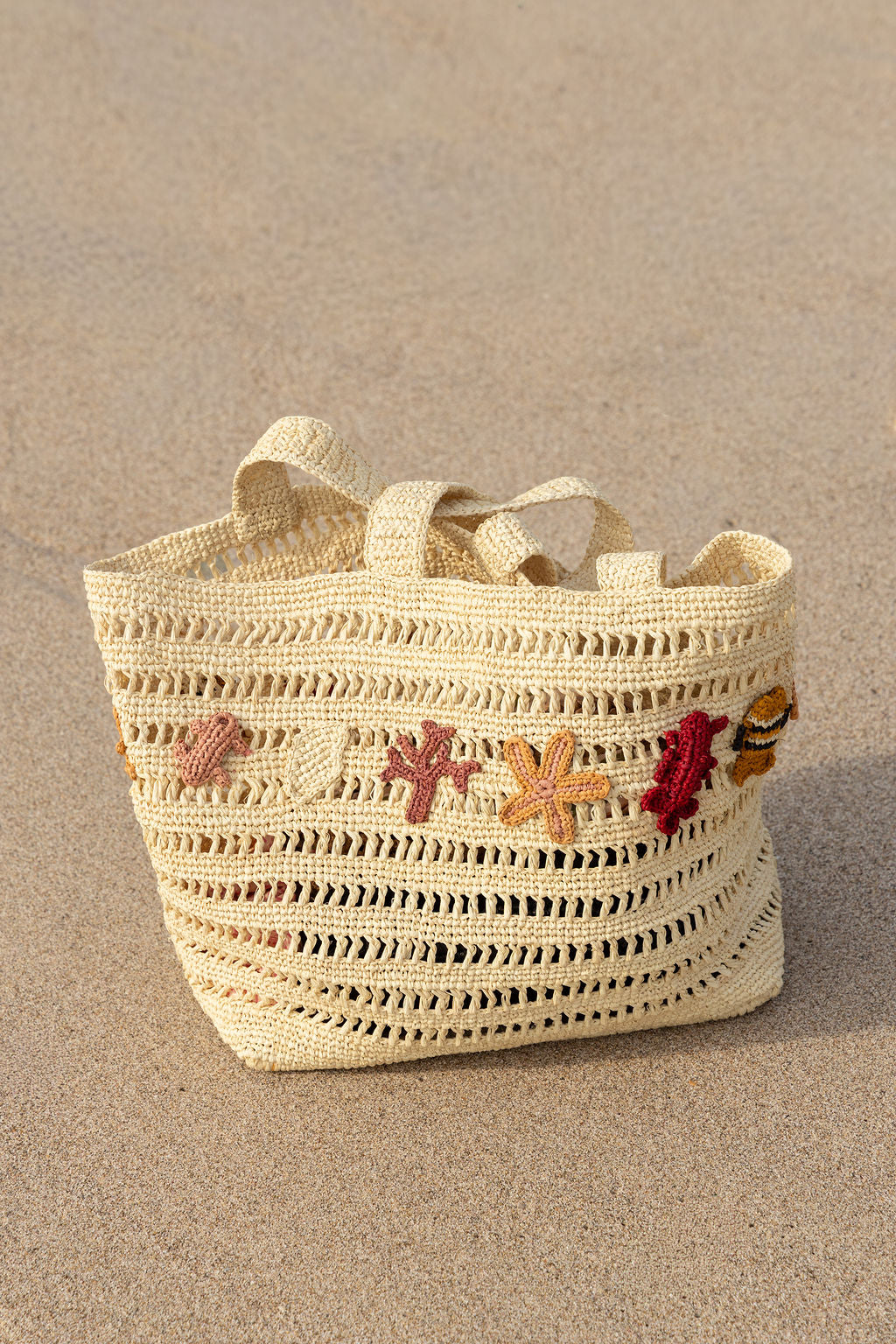 Coralia Tote (Color) - coral, starfish and crab appliqué raffia tote